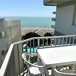 Condominio Marinella - Carraro Immobiliare - Family Apartments